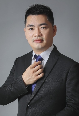 丘志华